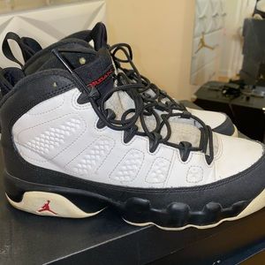 Air Jordan 9 Retro GS “True Red”